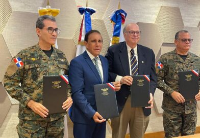 Ministerio de Defensa y  Junta de  Pensiones de las FF.AA firman acuerdo con la Clínica Cruz Jiminián y la Clínica Oftalmológica de Santo Domingo